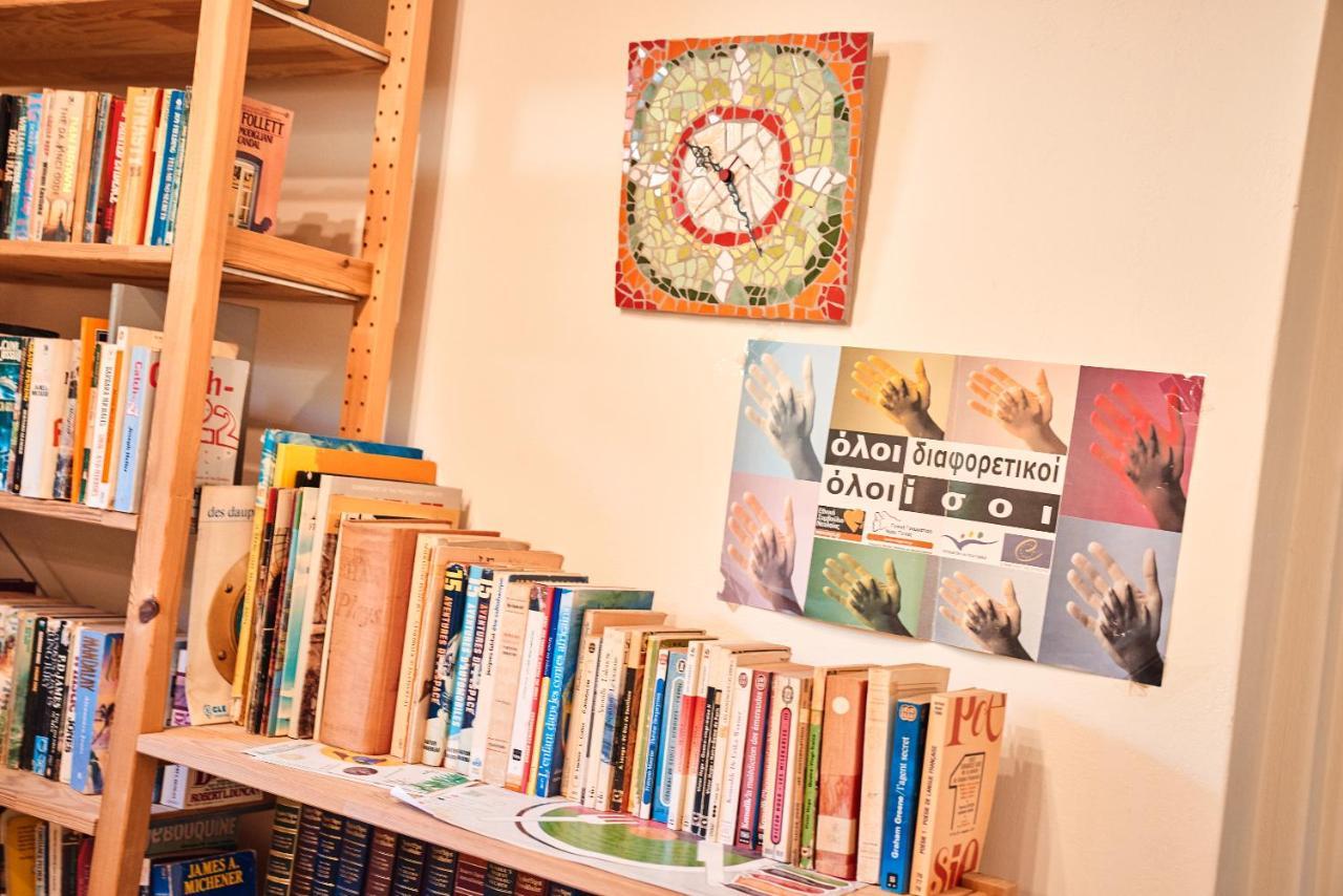 Elisson Hostel Krioneri  ภายนอก รูปภาพ