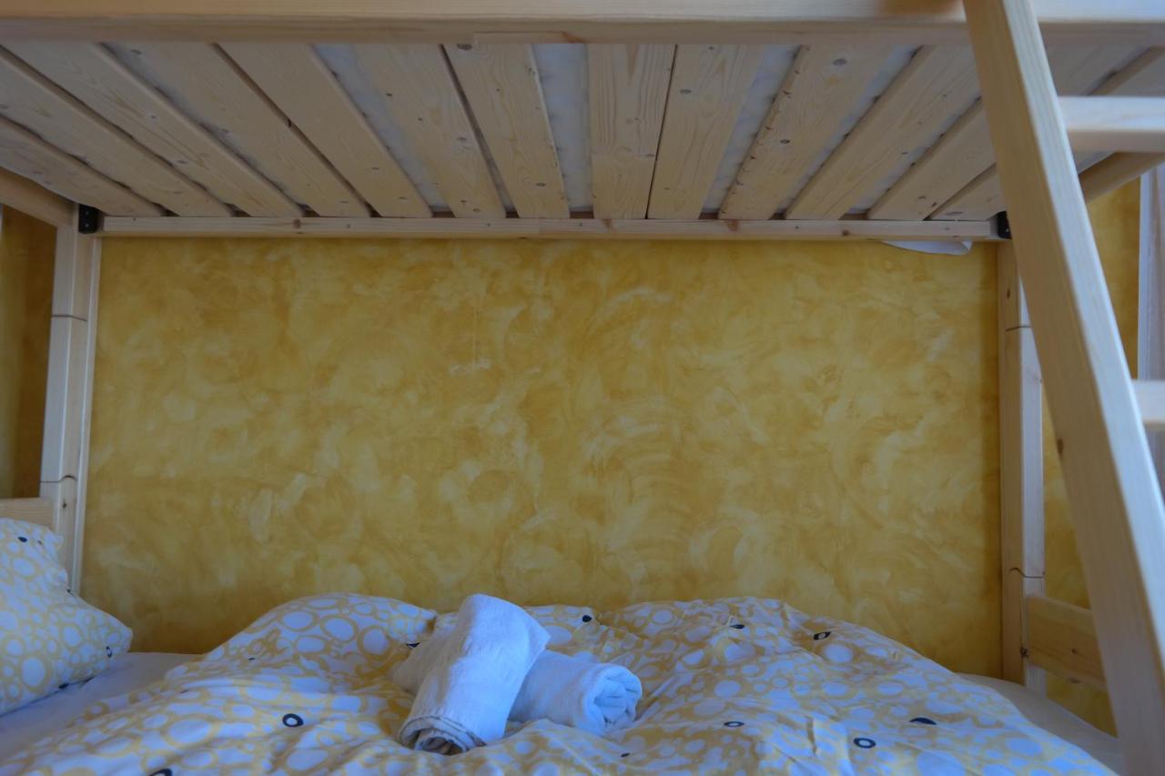 Elisson Hostel Krioneri  ภายนอก รูปภาพ