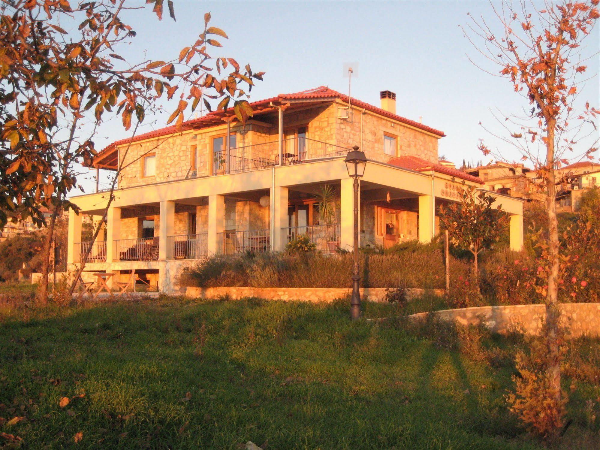 Elisson Hostel Krioneri  ภายนอก รูปภาพ